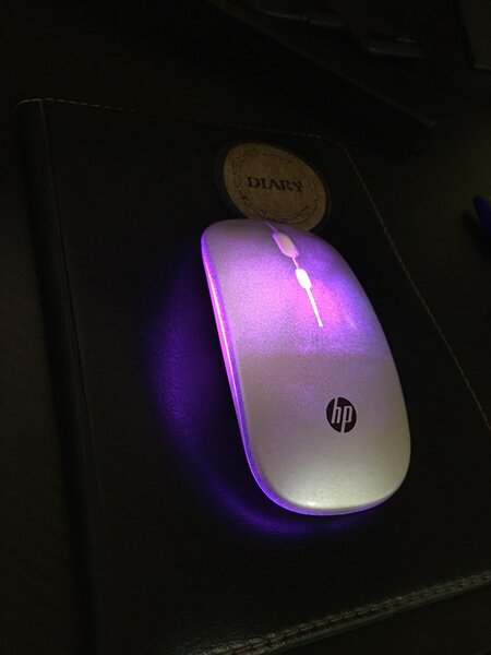 HP Rechargeable Wireless Mouse