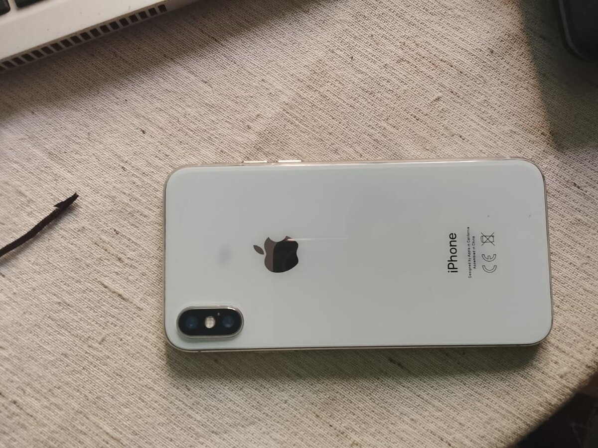 iPhone X 64GB argent