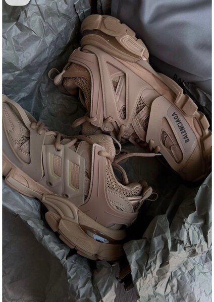 Sneakers Balenciaga Beige