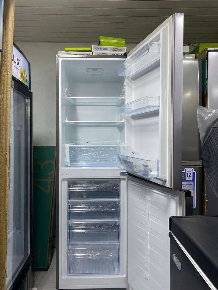 Réfrigérateur Combiné Hisense