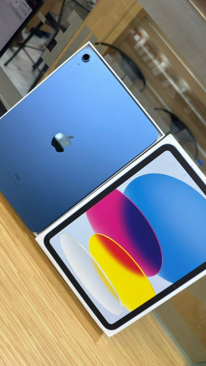 *IPAD 10 64GIGA JUSTE DESCELLE