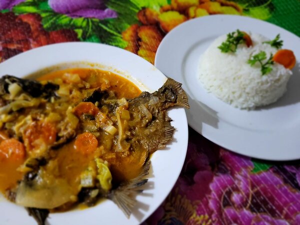 Poisson en Sauce légume épicée