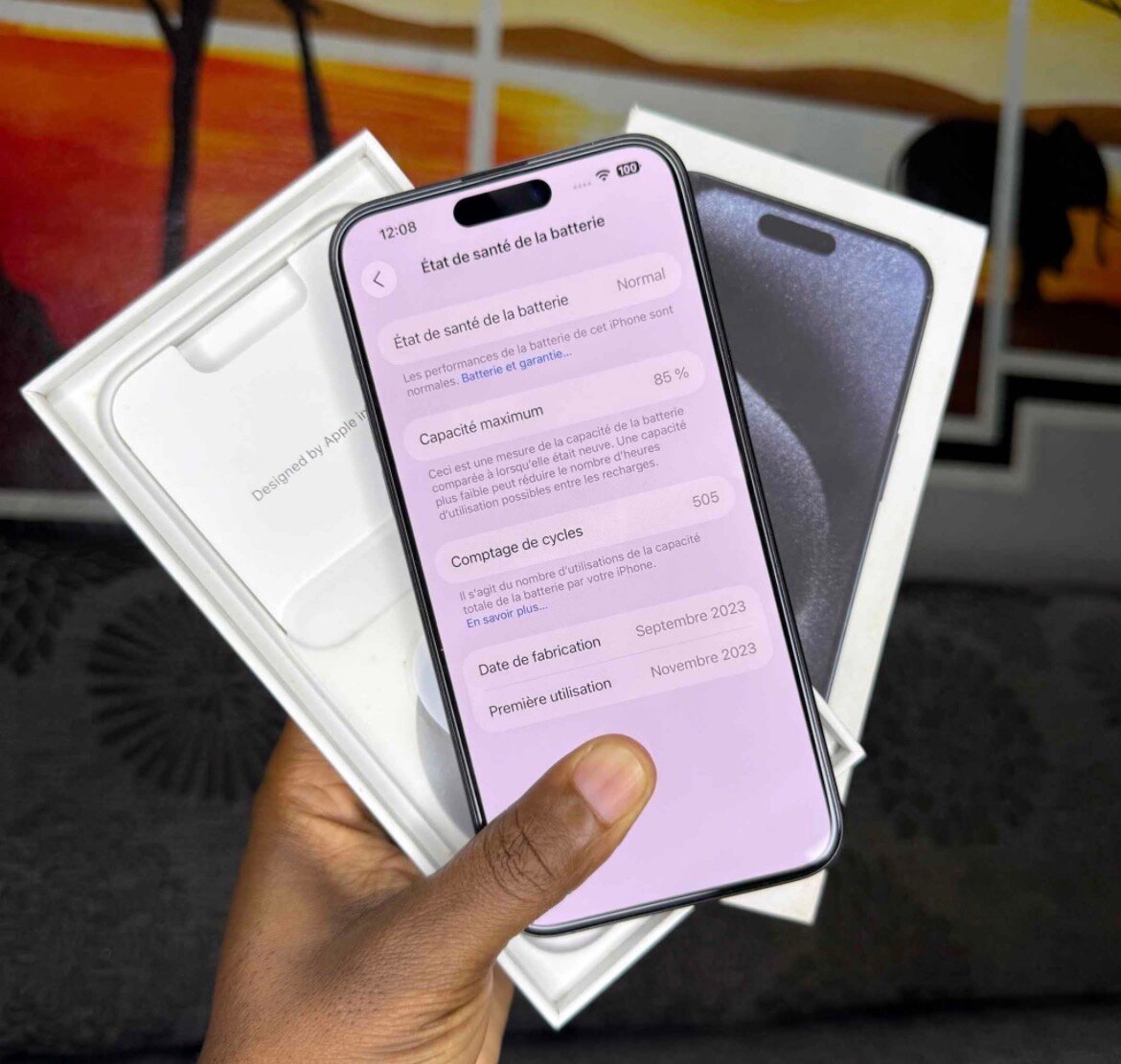 iPhone 15 Pro Max 256GB Bleu Neuf