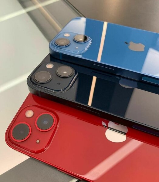 iPhone 13 - Couleurs Variées