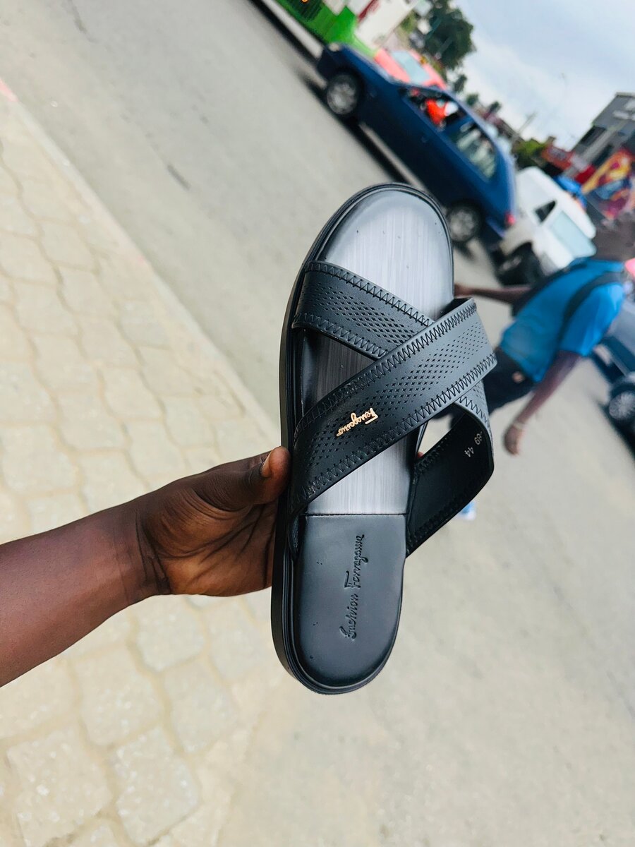 Sandales en cuir pour homme