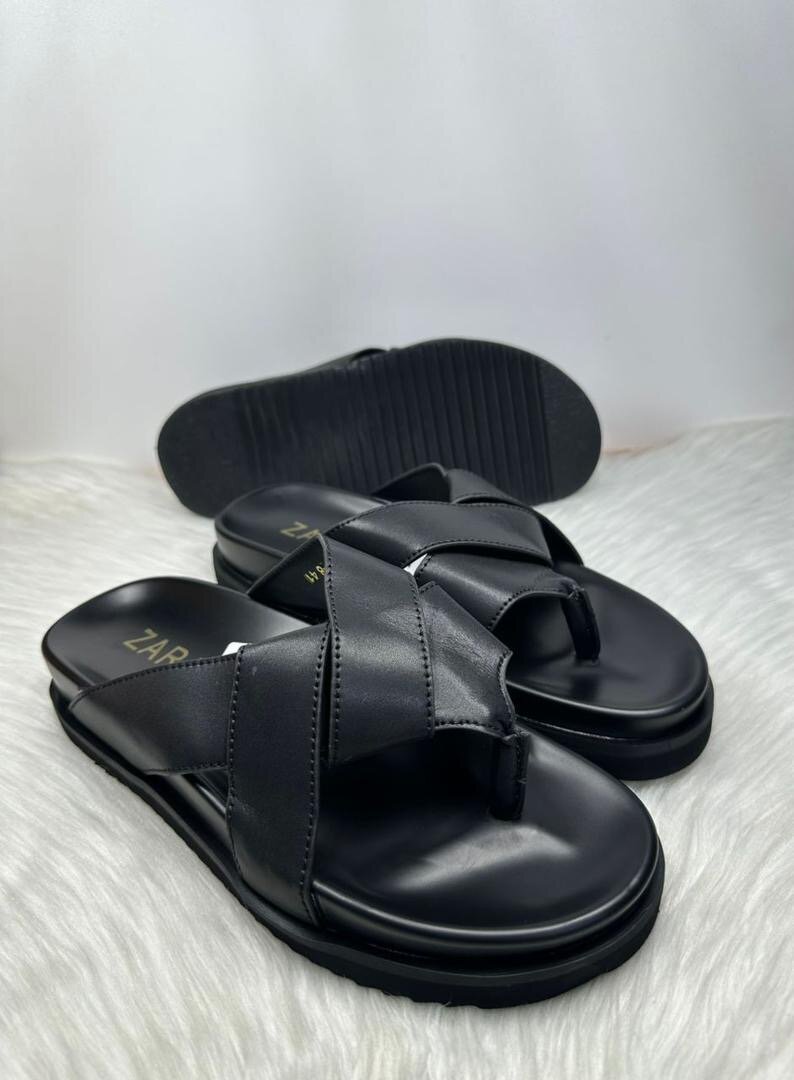 Sandales homme en cuir noir
