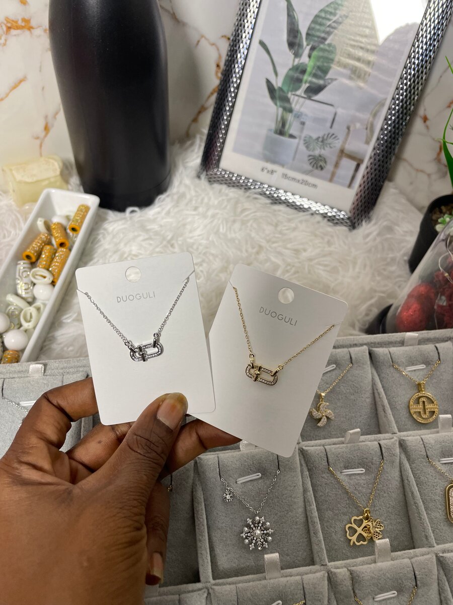 Collier élégant pour femmes