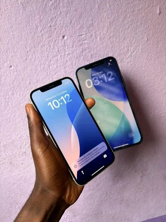 iPhone 12 - 64Go et 128Go