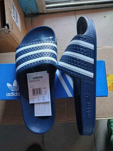 Sandales Adidas Adilette