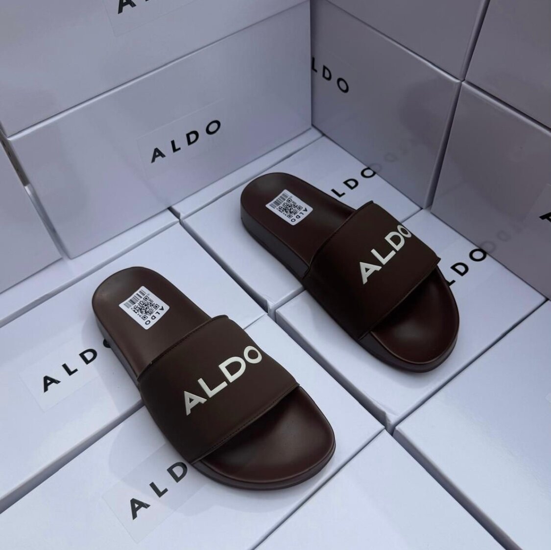 Tongs ALDO confortables hommes