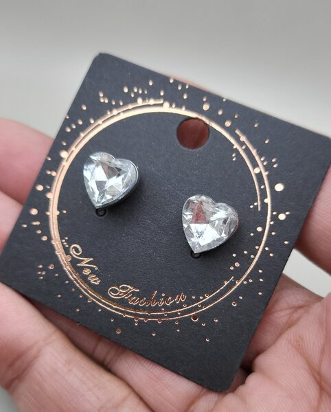 Heart stud  earrings