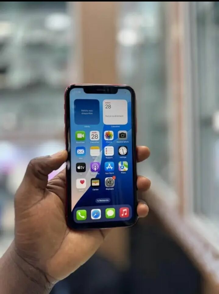 iPhone XR rouge