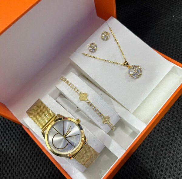 Jewellery set for ladies