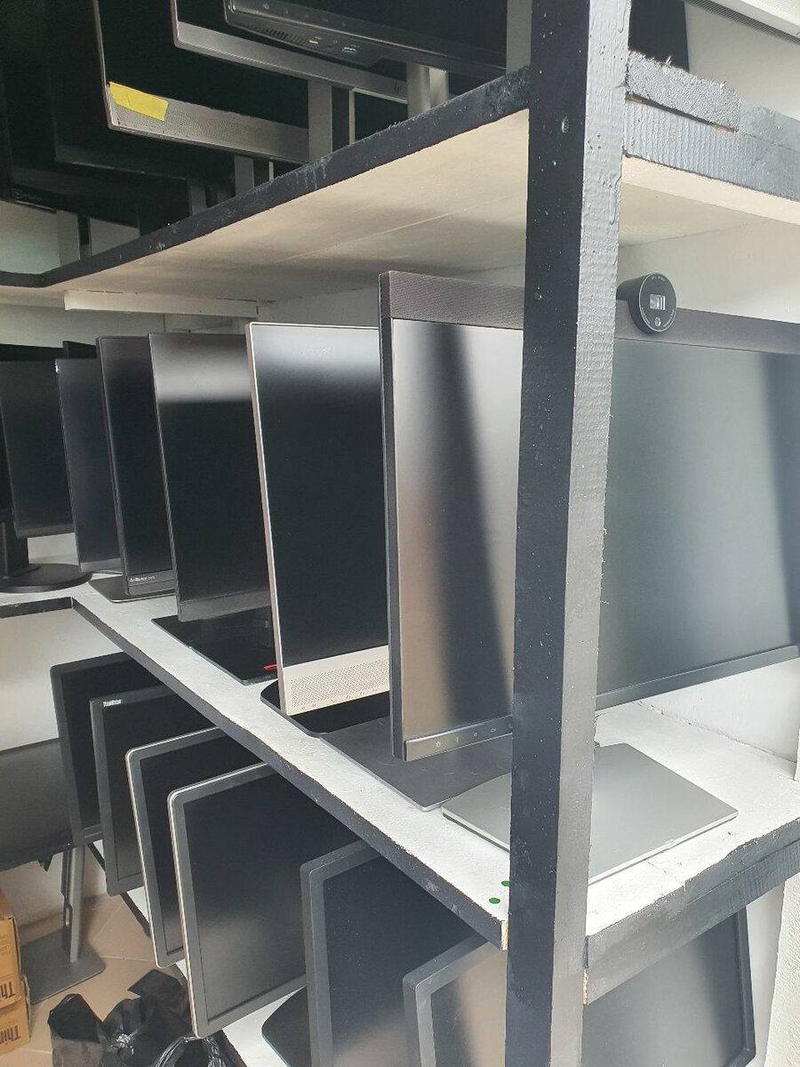 Moniteurs LCD Haute Définition