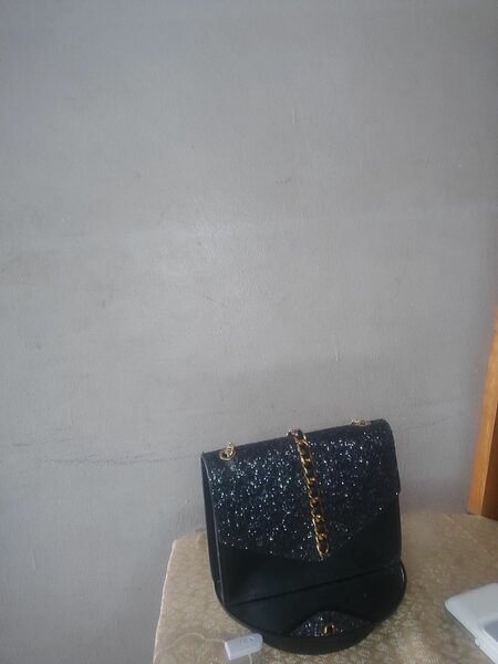 Sac à main élégant noir