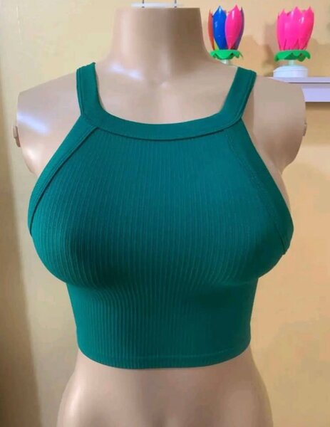 Top court côtelé femme