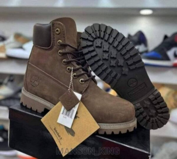 Bottes imperméables robustes