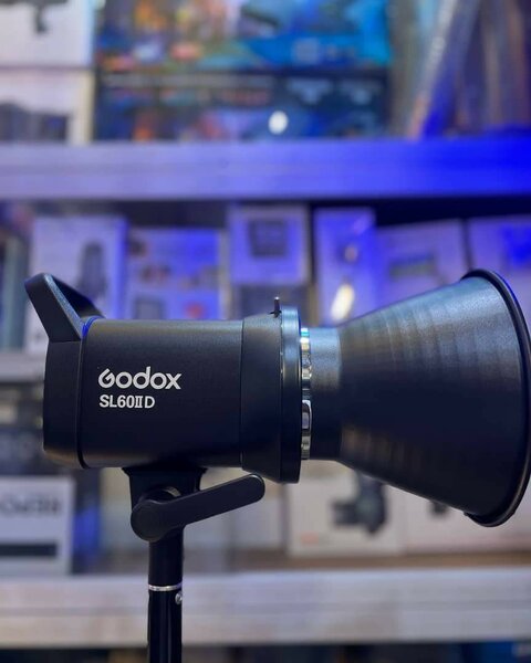 Sl60iid Godox video light.