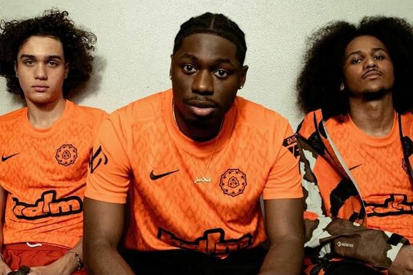 Maillot de sport orange