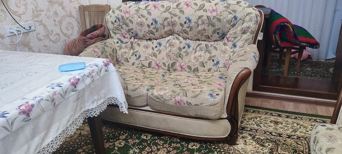 Диваны 3х, 2х местные и 1 кресло