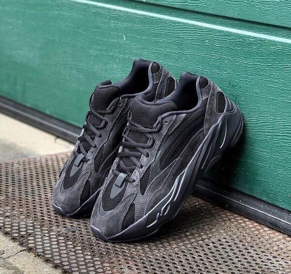 Baskets noires tendance homme