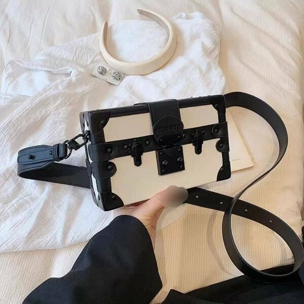 Sac à bandoulière style valise