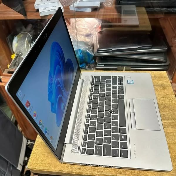 HP EliteBook 840 G5