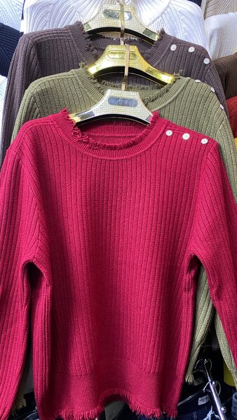 Трикотажное джемпера