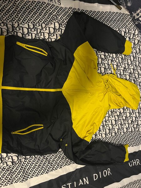 Nike windbreaker