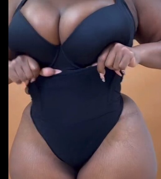 Cotton thong black shaper