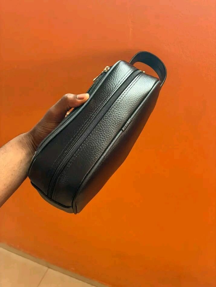 Pochette en cuir élégante