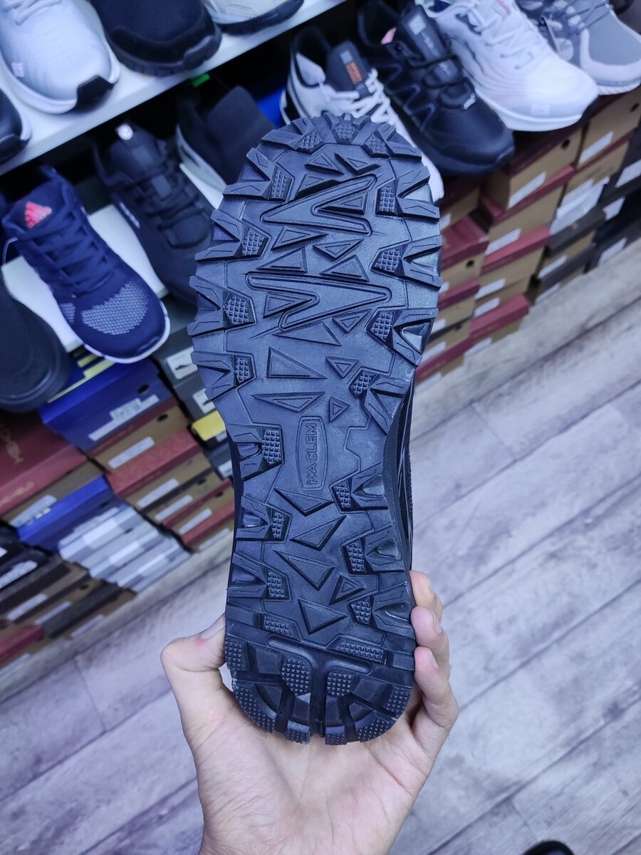 Термо кроссовки