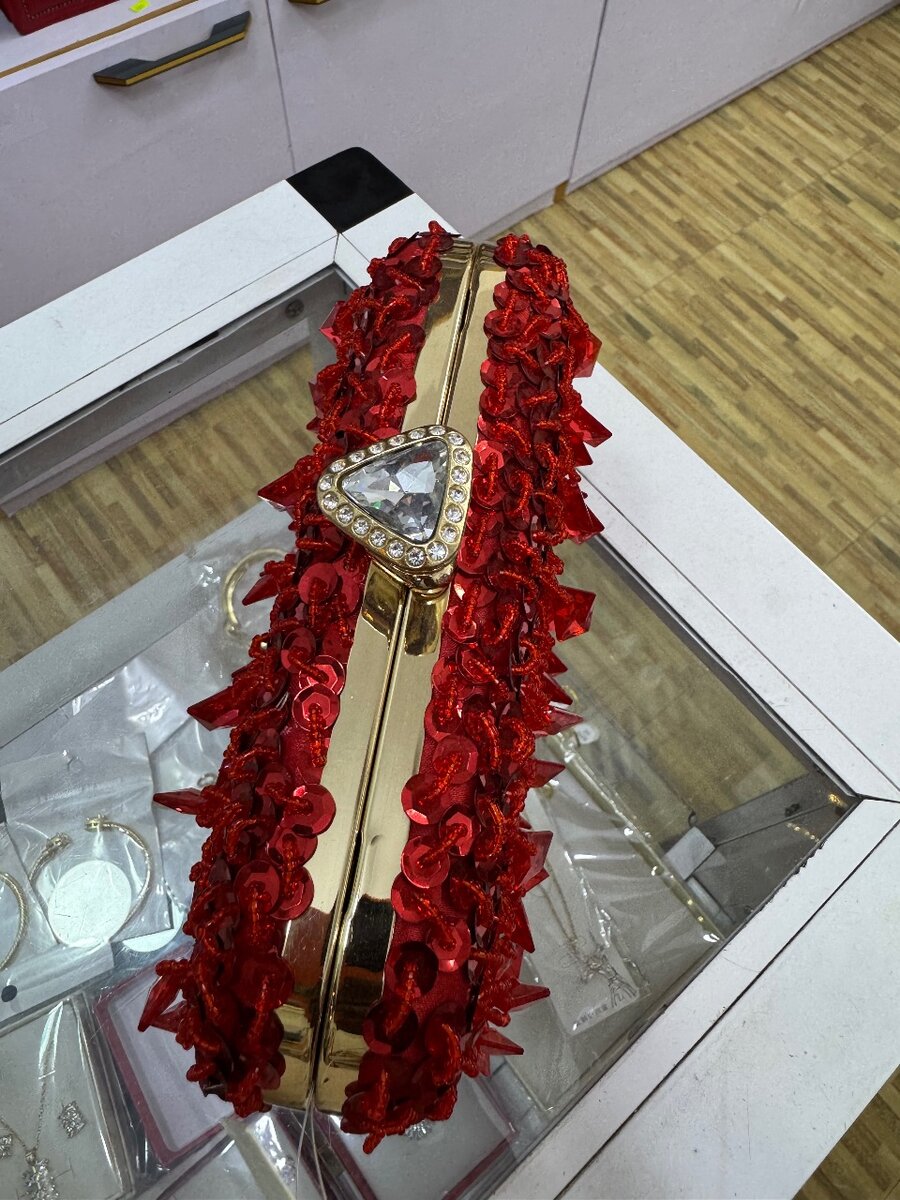 Red purse with beaded fringe