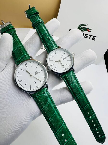 Montres élégantes Lacoste