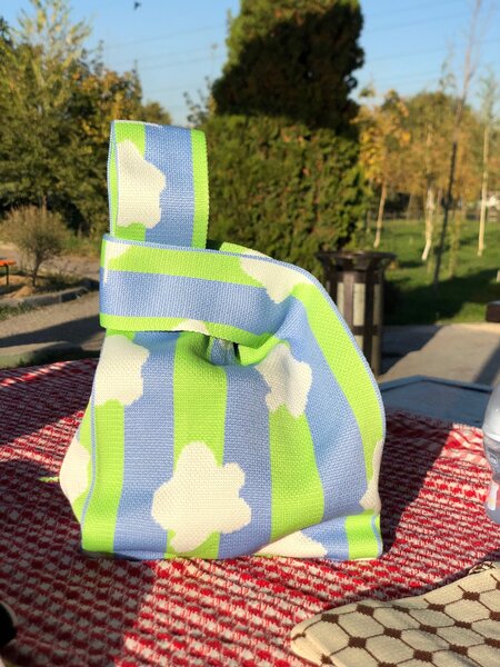 Сумочки вязанные