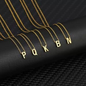 3D Fashion Cha&icirc;ne En Acier Inoxydable Dor&eacute; Pendentif Initial De Nom