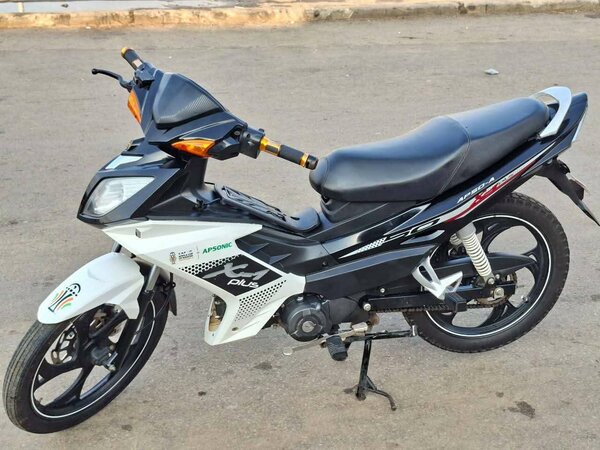 Moto économique 125cc