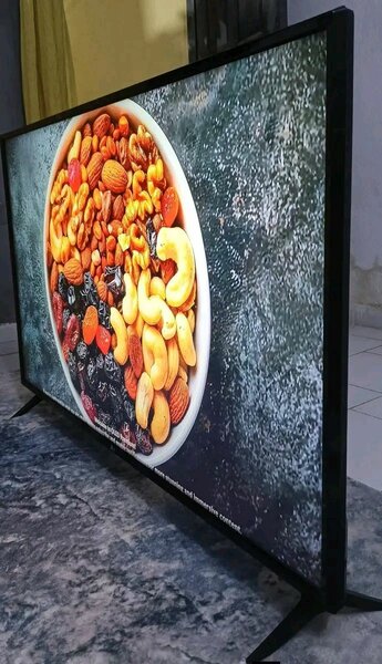 Téléviseur LED HD 40 pouces