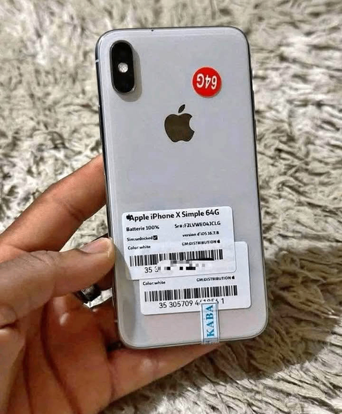 iPhone X 64 Go