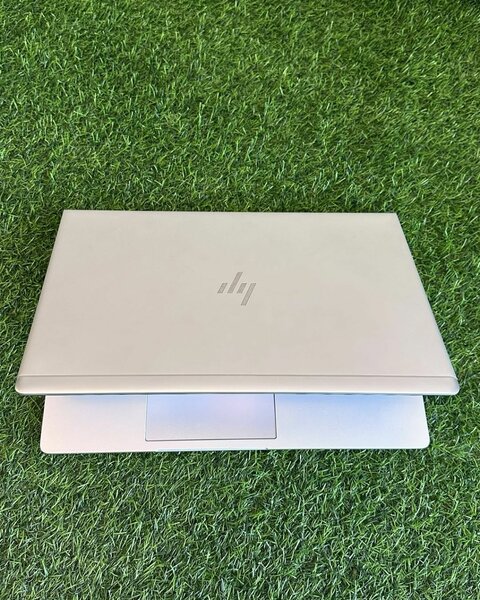 HP Elitebook 840 G5 (Touchscreen) Intel Core  i5 - 8365