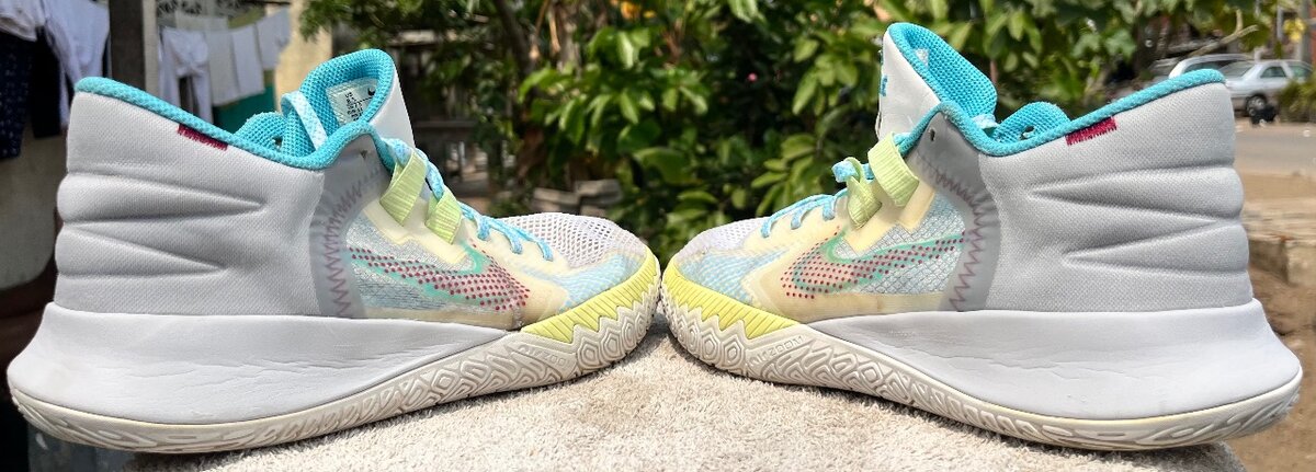 *Nike Kyrie Flytrap 5 EP '1 Wo