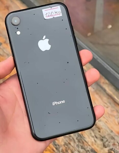 XR. 128gig