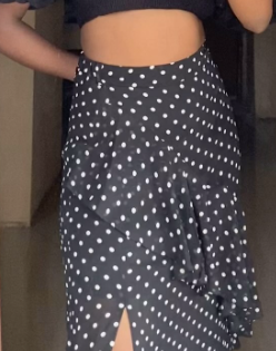 Fashionable very beautiful long skirt  size: M