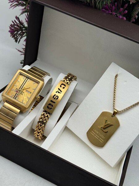 Casio 3 in 1 , Wristwatch, bracelet and necklace