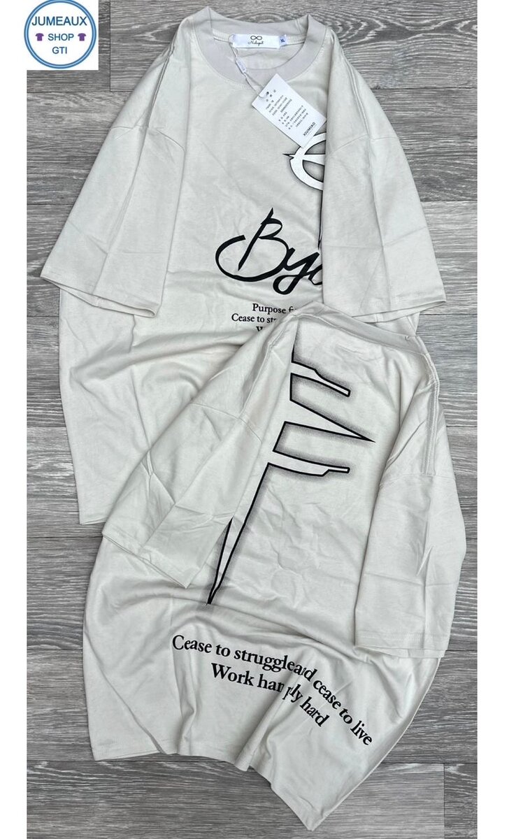 T-shirts  oversize 3 à 10.000f