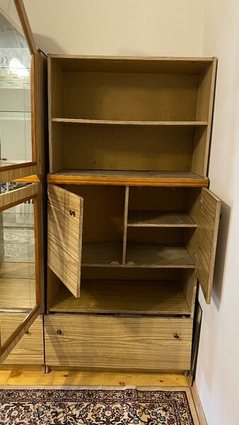 Стенка старая Румынская