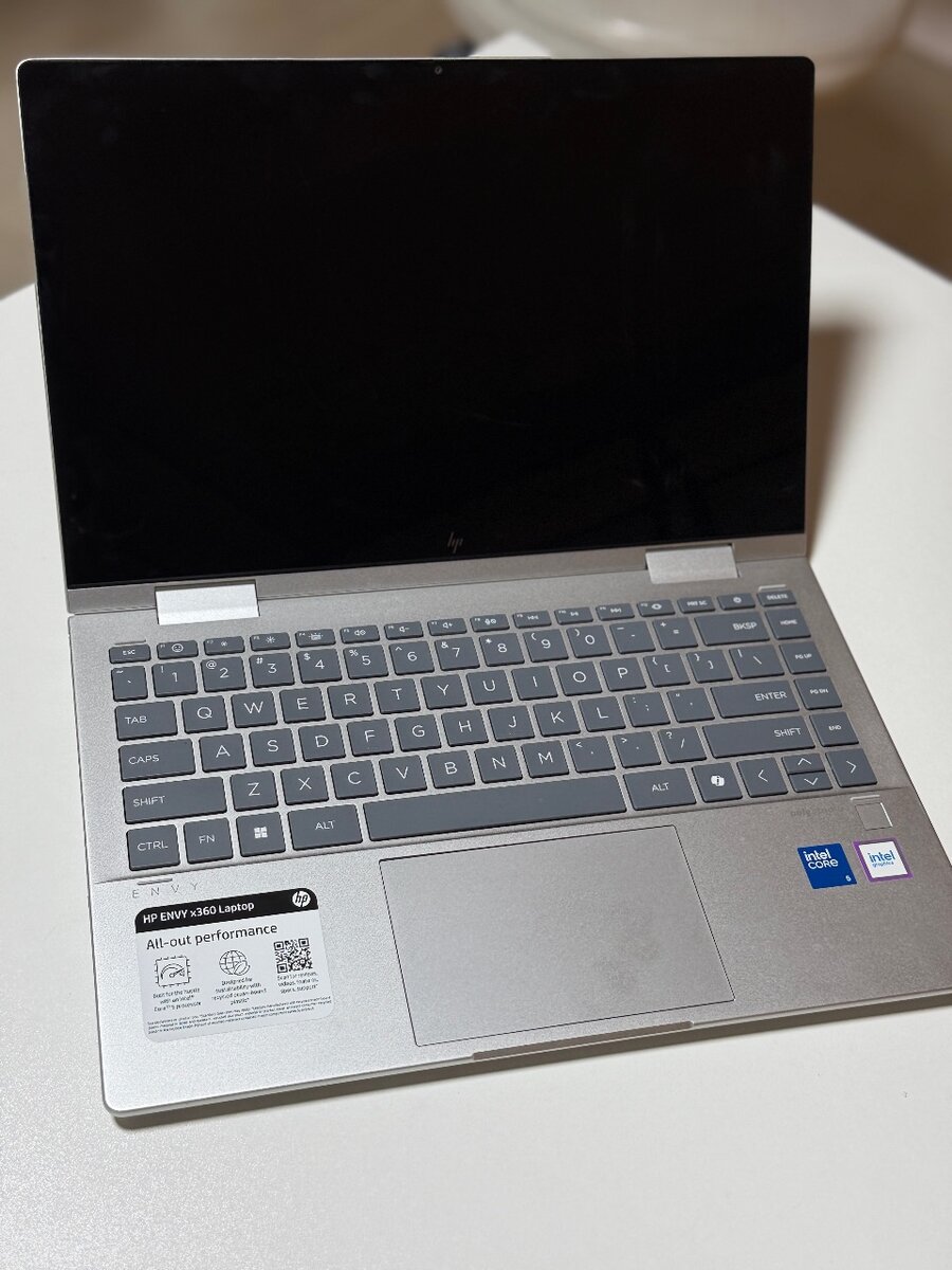 Laptop convertible HP moderne