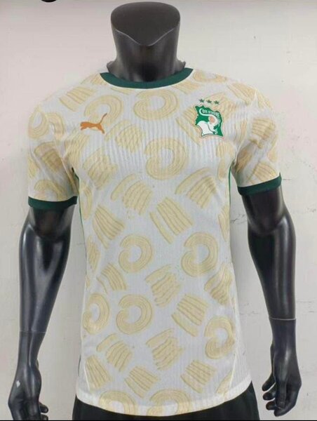 Maillots de football Puma pour homme