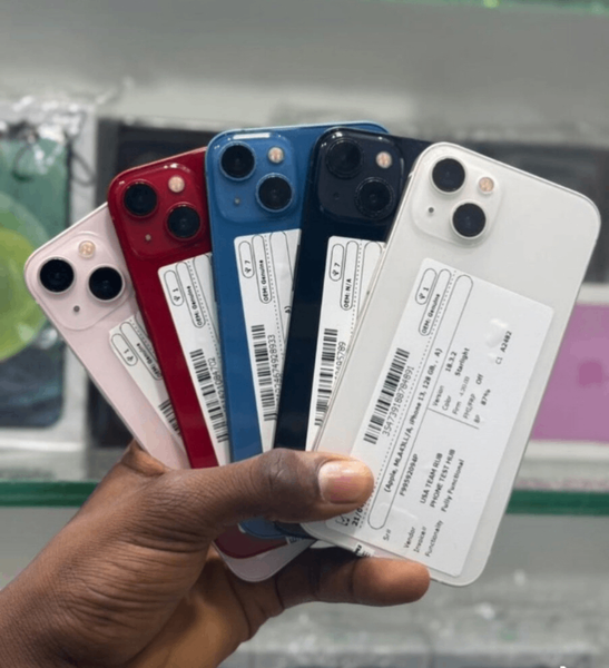 iPhone13 Multicolores Neufs