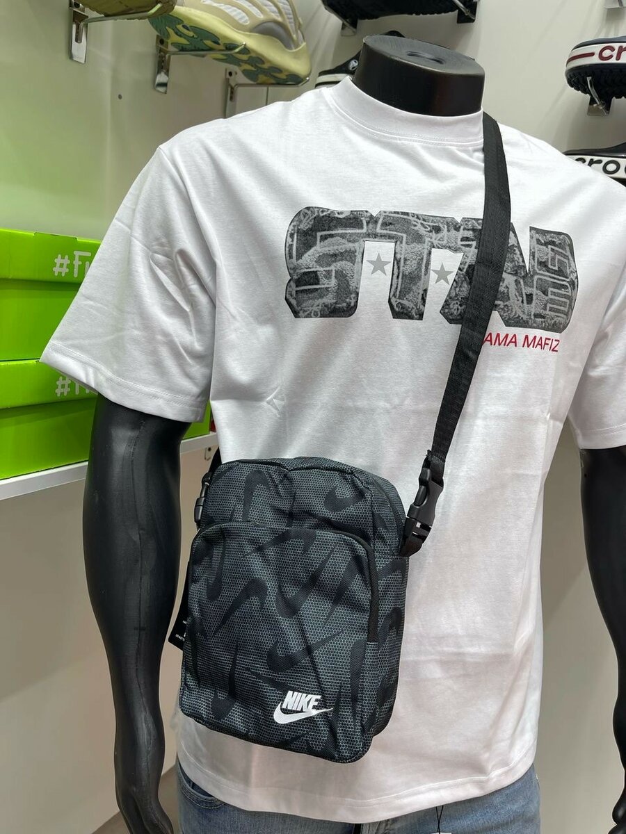 NIKE Sling Bags